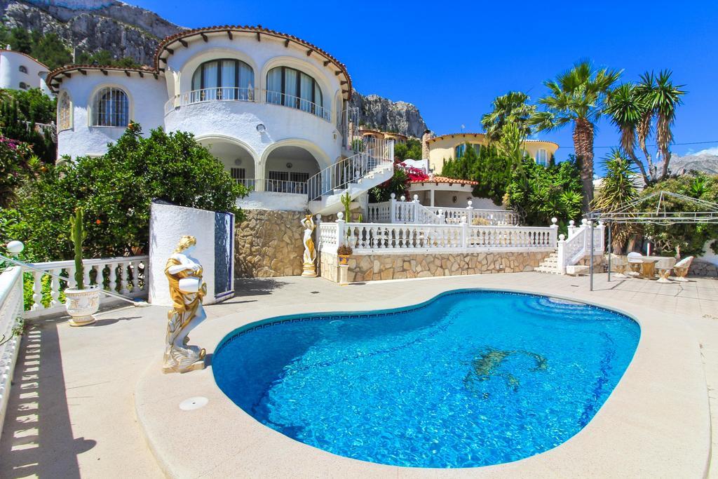Maryvilla 46C Калпе Екстериор снимка